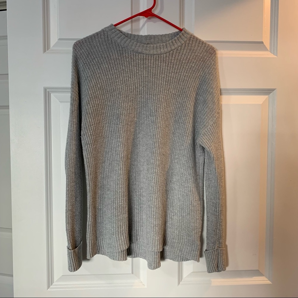 American Eagle Gray Sweater